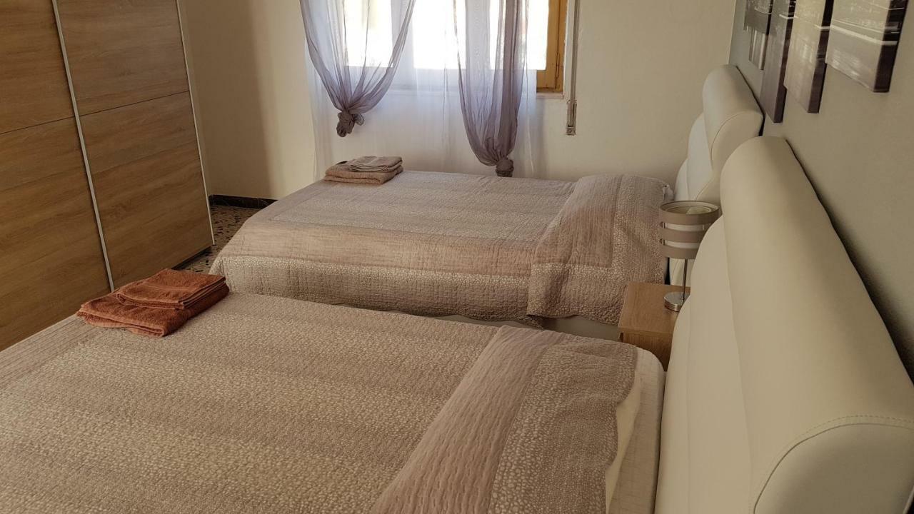 Villa Sul Mare A Chia Domus De Maria Eksteriør bilde