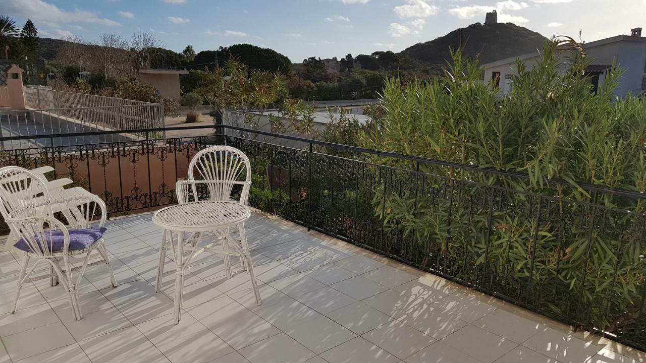 Villa Sul Mare A Chia Domus De Maria Eksteriør bilde
