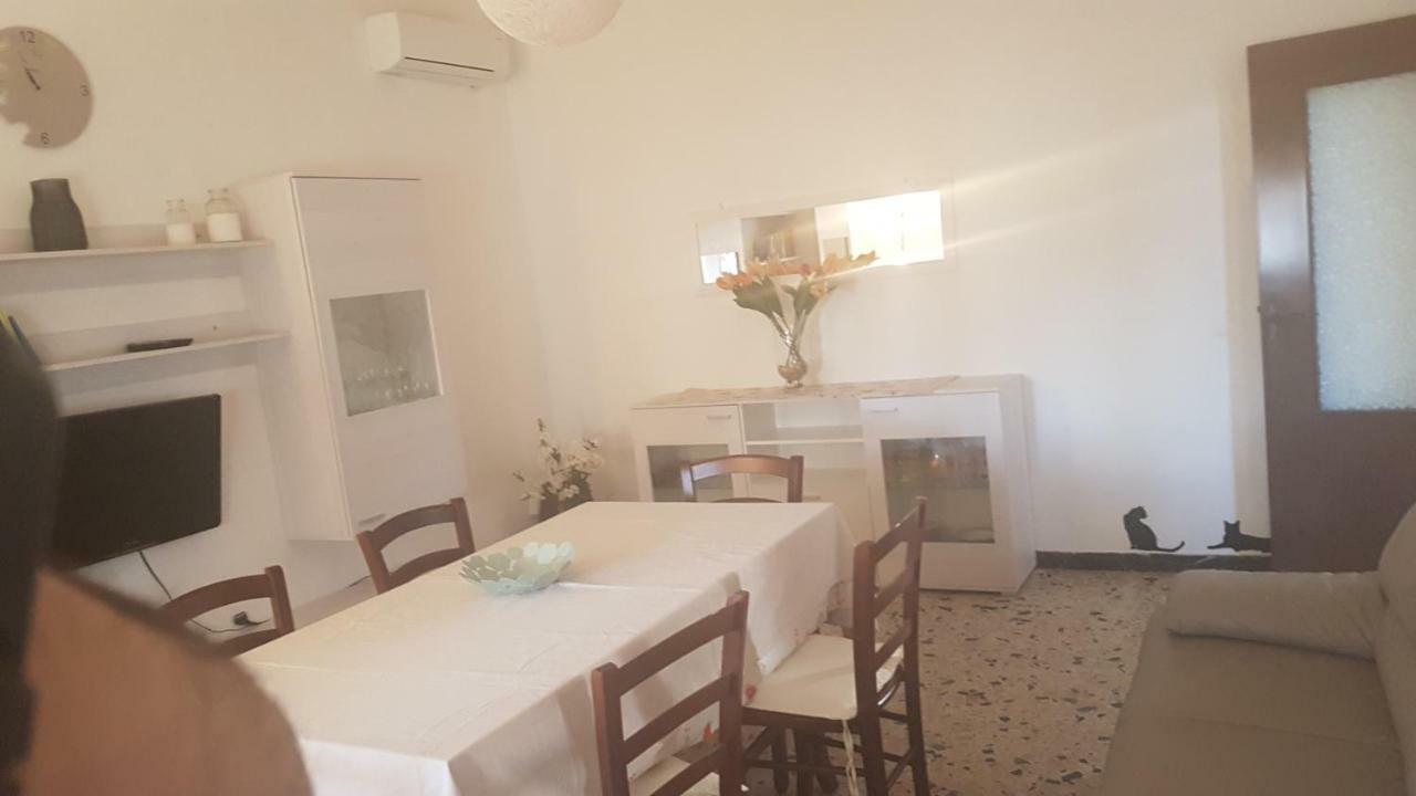 Villa Sul Mare A Chia Domus De Maria Eksteriør bilde